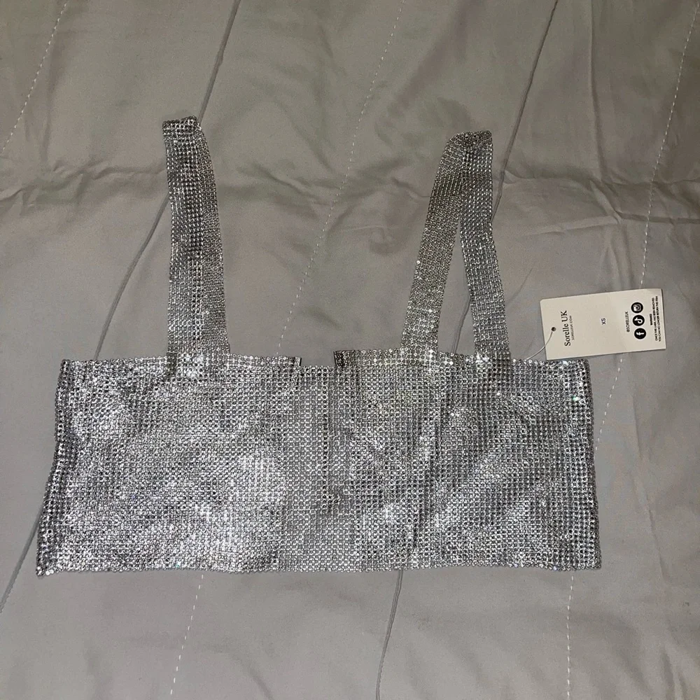Metallic Rhinestone Silver Top - Picture 5 of 8